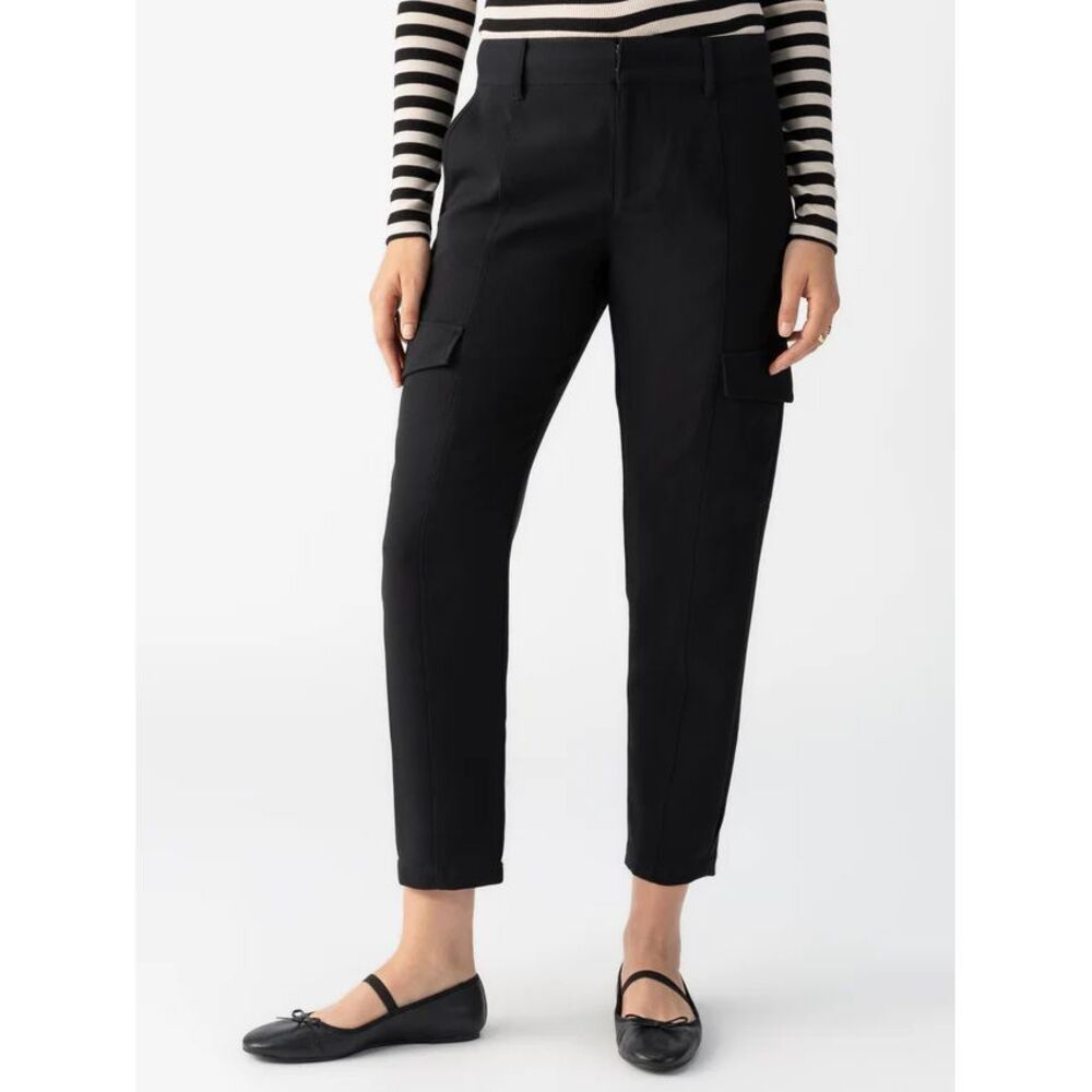 Sanctuary Black Cropped Cargo Ankle Pants